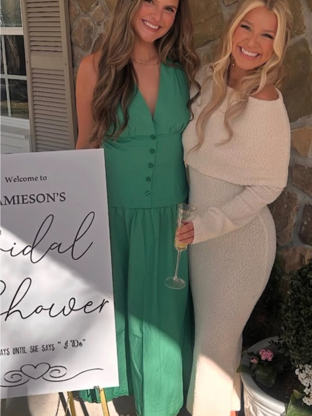 Maeve Sleeveless V-Neck Green Midi Dress - Picture 3 of 3